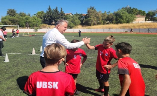 Urla’da çocuklar sporla büyüyor