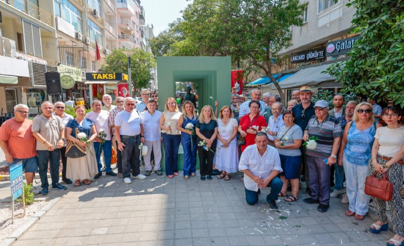 Usta gazeteci İsmail Sivri Konak’ta anıldı