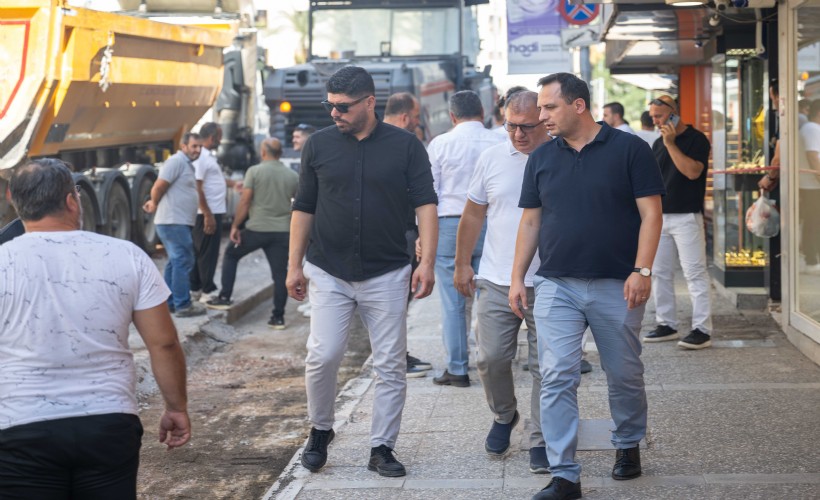 Bornova Belediyesi üst yapıyı yeniliyor: Mustafa Kemal Caddesi sil baştan