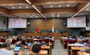 30 yaş üstü öğrencilere ulaşım indirimi talebi meclisten döndü: ‘360 milyon TL ek yük olur!’