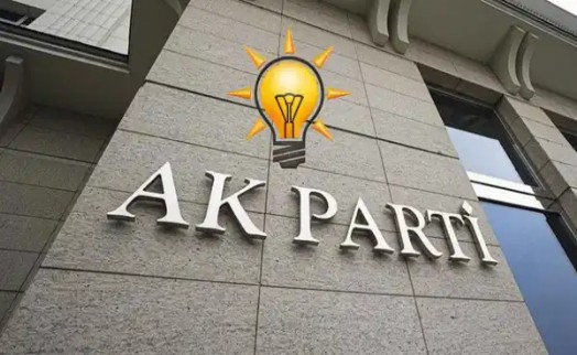 AK Parti teşkilatında iki günde üç istifa