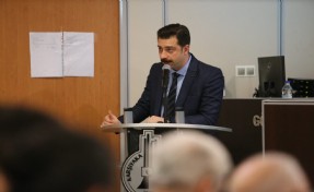 AK Partili Ünal'ın 'cadı avı' iddialarına CHP'li Evsen'den sert tepki