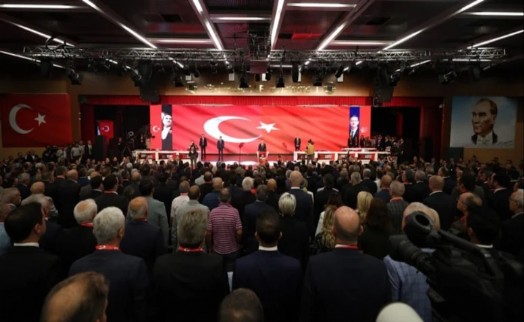 AK Partili isimden CHP isyanı: 'Kale artık içeriden fethedilemiyor'