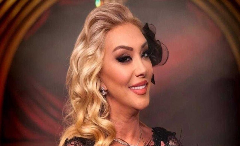 Acı haberi oğlu duyurdu: Şarkıcı Güllü hayatını kaybetti!