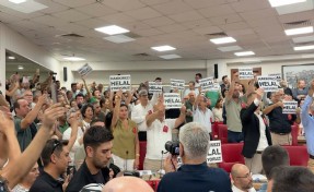 Aydın Büyükşehir Belediye Meclisi toplantısında gerginlik; salona polis girdi