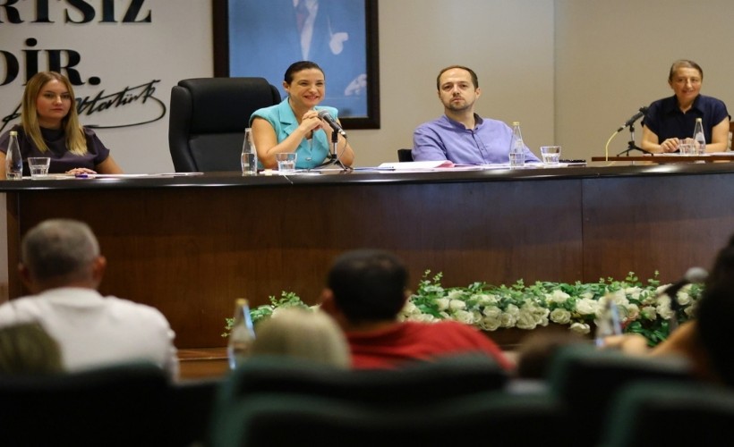 Başkan Sengel’den mecliste 'hukuk' vurgusu: Cezaevi aydınlar ve siyasilerle dolu'