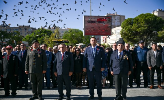 Bornova Belediyesi’nden Gaziler Günü’ne anlamlı ev sahipliği