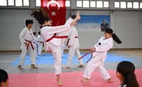 Bornova’da kış spor kursları için kayıtlar bugün açılıyor