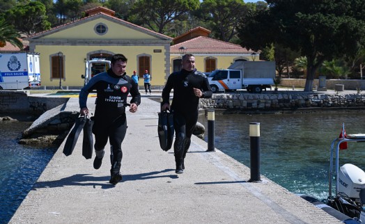 Büyükşehir'den havada, karada ve denizde nefes kesen tatbikat