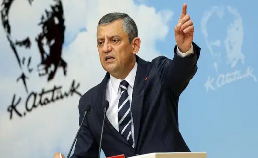 CHP lideri Özel açıkladı: Gürsel Tekin CHP'den ihraç edildi