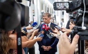 Cemil Tugay'dan çarpıcı açıklamalar: '30 ilçemiz var sadece o ilçemiz yok'