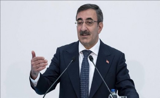 Cumhurbaşkanı Yardımcısı Cevdet Yılmaz, OVP'nin detaylarını açıklıyor
