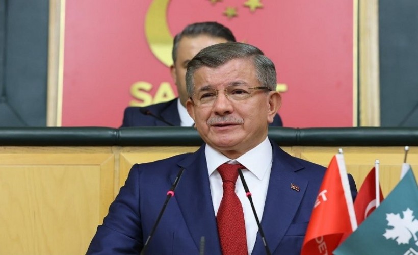 Davutoğlu'ndan 'siyasi ahlak yasası' eleştirisi!