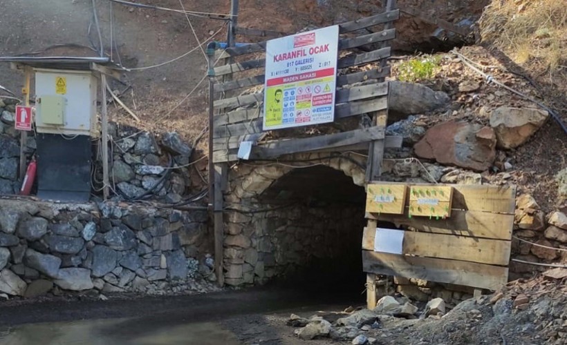 Denizli’de krom madeninde göçük; 2 işçi toprak altında kaldı