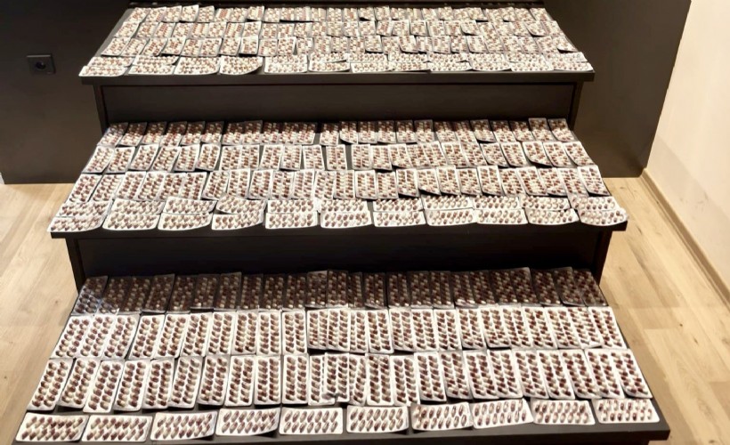 Durdurulan otomobilden uyuşturucu çıktı