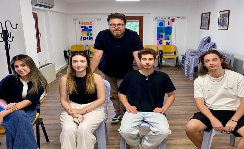 Gençler, Büyükşehir'in kursuyla hayallerine kavuştu