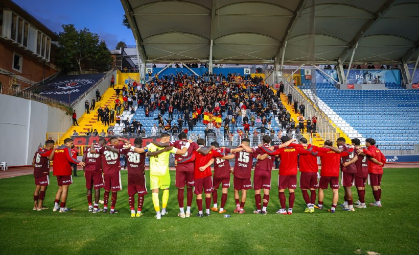 Göz-Göz yenilmezlik serisini sürdürüyor