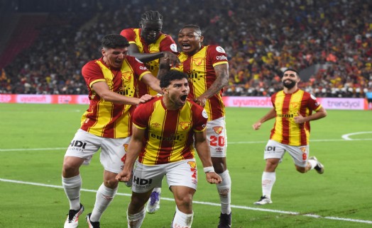 Göz-Göz zirve yolunda mutlu!