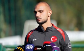 Göztepe iki golcünün peşinde