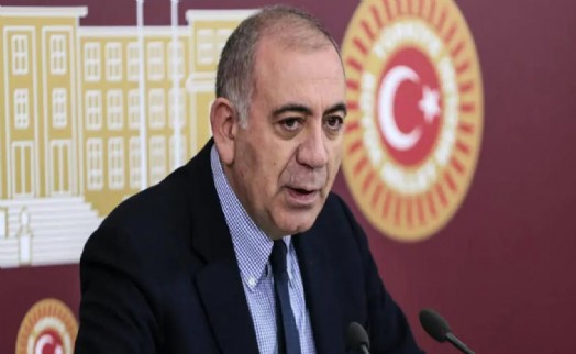 Gürsel Tekin: 'Pazartesi günü İstanbul il binasına geleceğim'