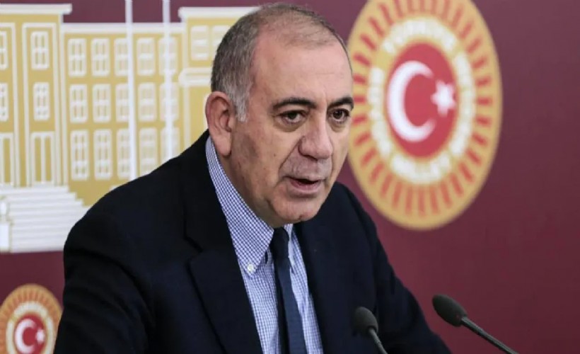 CHP'den ihraç edildiği duyurulan Tekin'den flaş açıklama: 'Göreve başladım'