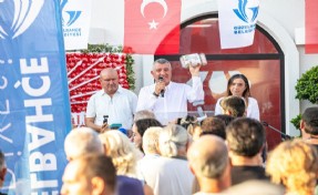 Güzelbahçe'nin Kurtuluş Günü'nde 3. Güzmar açıldı