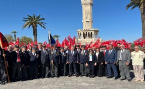 İzmir'de Gaziler Günü kutlandı