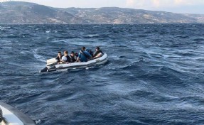 İzmir'in kıyılarında zorlu yolculuk: 67 düzensiz göçmen yakalandı