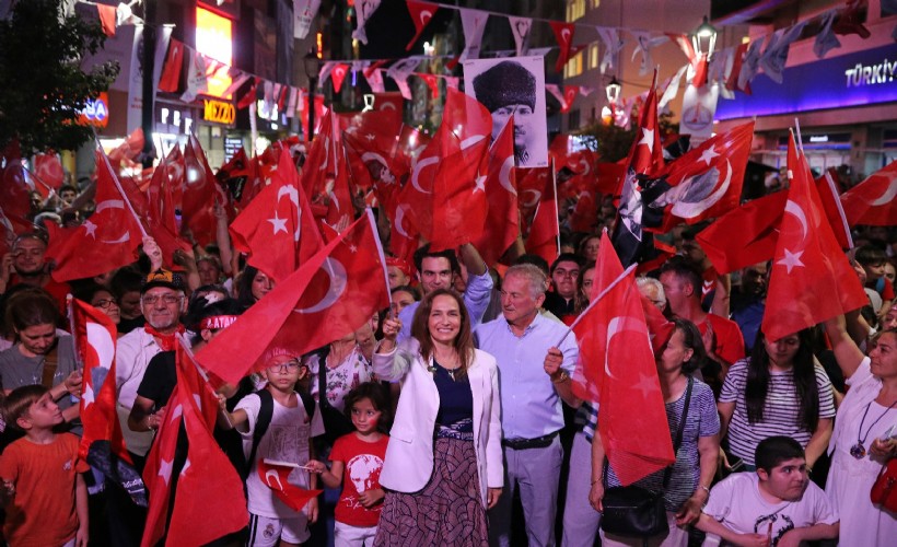 İzmir’in kurtuluşu Karşıyaka'da gururla kutlanacak; Başkan Ünsal'dan davet!