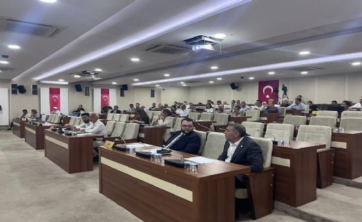 Karabağlar Meclisi’nde kriz: 27 meclis üyesi katılmadı, oturum iptal!