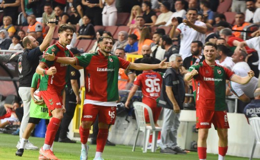 Karşıyaka sezona 3'te 3 ile başladı; Başkan Cicibaş'tan destek çağrısı