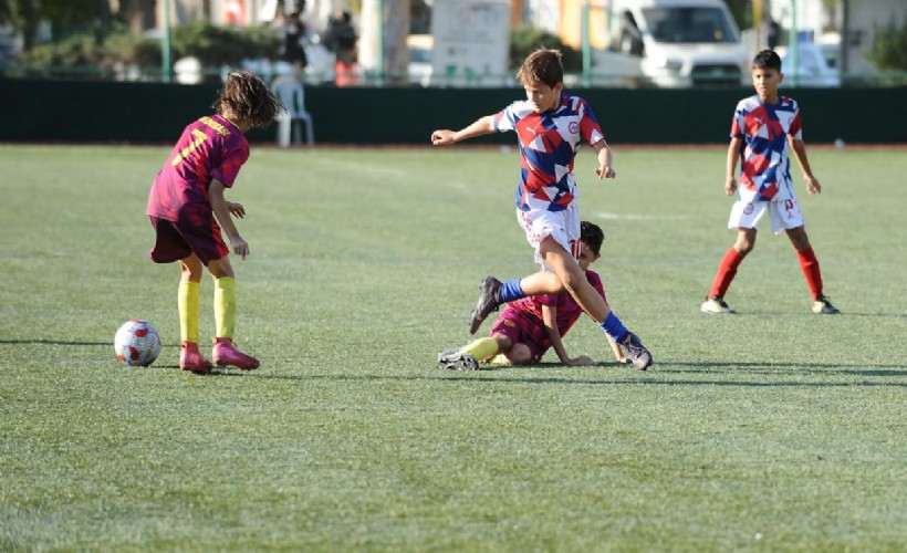 Karşıyaka’da Zafer Turnuvası tamamlandı