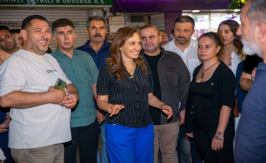 Karşıyaka’da ‘çöp’ eylemi sona erdi! Başkan Ünsal: Seferberlik başlatıyoruz