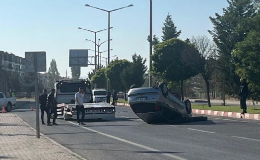 Kütahya’da trafik kazası; 2 yaralı