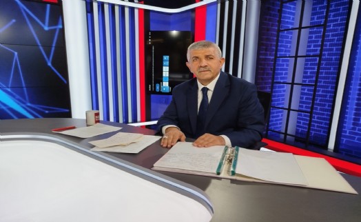 MHP'li Şahin'den Büyükşehir'e eleştiri: Sokaklarımız pislik dolu, çeşmelerimiz akmıyor!