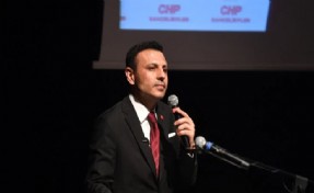 Görevden alınan Özgür Çelik'ten kongre kararına tepki: '81 ilde milletimiz ayakta!'