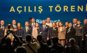 Özgür Özel, Ferdi Zeyrek Vakfı'nın açılışını yaptı!