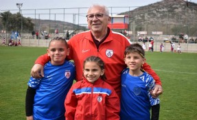 Özkan, Altınordu'yu bir türlü devredemiyor