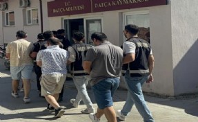 Yurt dışına kaçma hazırlığındayken yakalanan 10 FETÖ şüphelisi tutuklandı