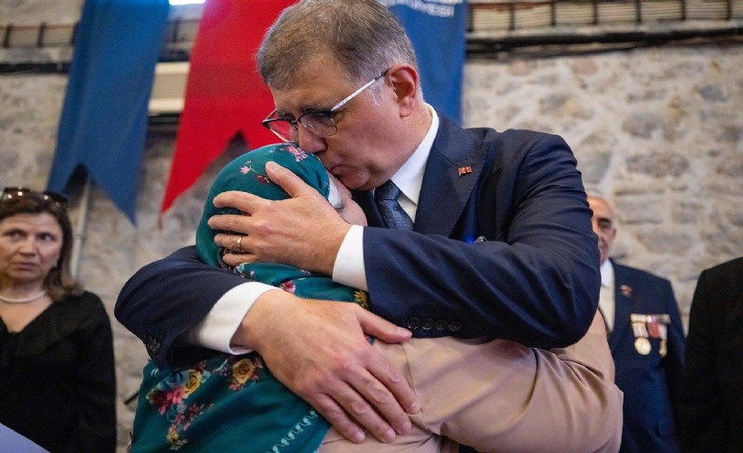 2025’te maddi yardımların miktarı 400 milyon liraya ulaştı; İzmir’de dayanışmanın büyüdüğü yıl