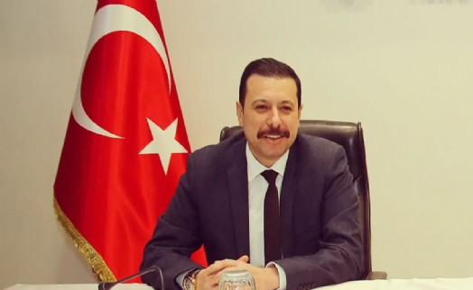 AK Partili Kaya Tugay'ı hedef aldı: 'Ruhsatta 3 maymun algıda bülbül'