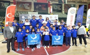 Aliağalı oryantiringciler Muğla’dan 8 Türkiye derecesiyle döndü