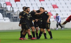 Altay zorlu deplasmanda üç puan arayacak