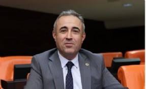Altılı masa vekillerinden biri daha AK Parti'ye katılıyor