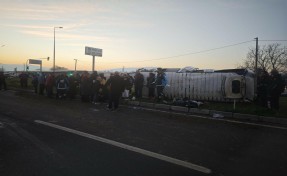 Aydın'da işçi servis minibüsü devrildi; 16 yaralı