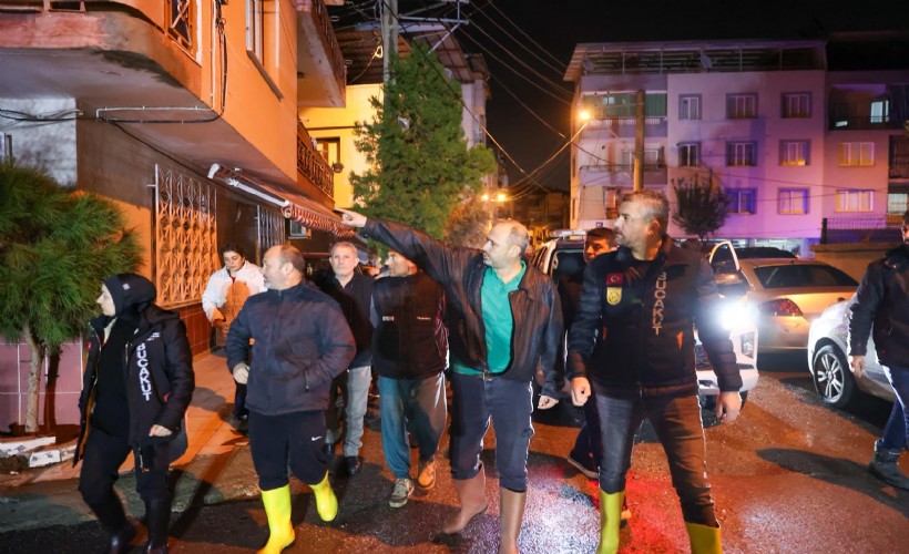Başkan Görkem Duman gece boyunca sahadaydı