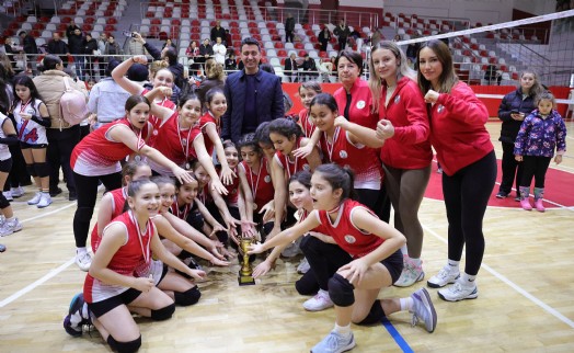 Bayraklı’da yarıyıl tatilinde spor coşkusu