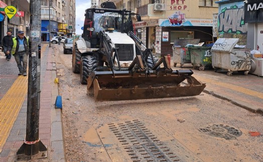 Büyükşehir ekiplerinden altyapı alanlarında jet müdahale