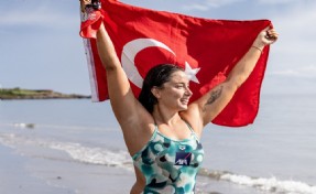Bengisu Avcı doğa için buzda yüzecek
