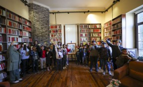 Bucalı çocuklar Cumhuriyet Kütüphanesi’ni keşfetti